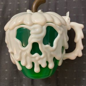 Green Poison Apple Disney !!